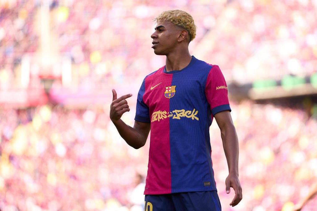 Barcelona Gấp Rút Giữ Chân Thần Đồng Lamine Yamal Trước Mùa Hè