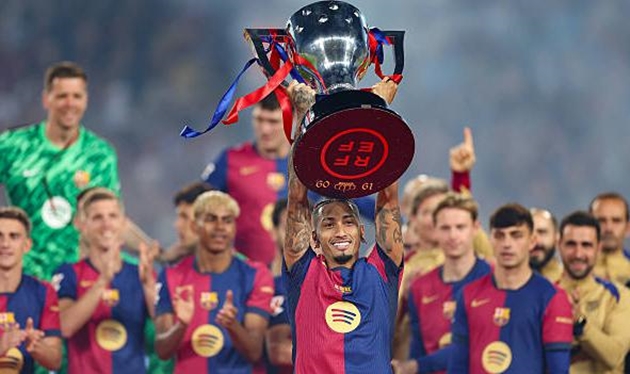 Barcelona rực sáng mùa giải 2024-2025 dưới thời HLV Hansi Flick: Cú ăn ba lịch sử và hành trình chinh phục châu Âu