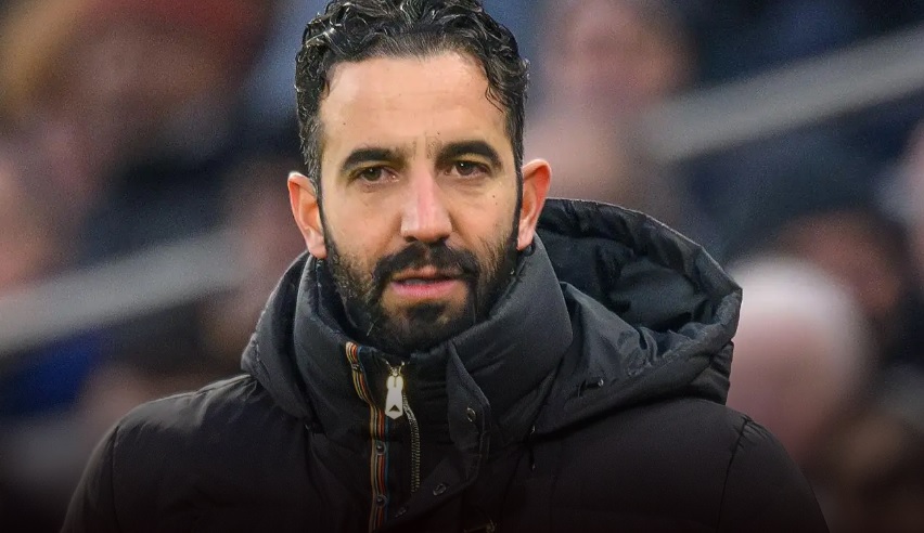 Manchester United: Một mùa giải thảm hại và hồi chuông cảnh tỉnh