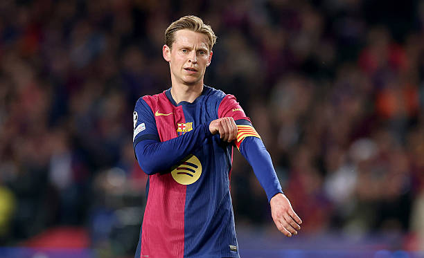 Frenkie de Jong: Từ nguy cơ chia tay đến trụ cột không thể thiếu của Barcelona