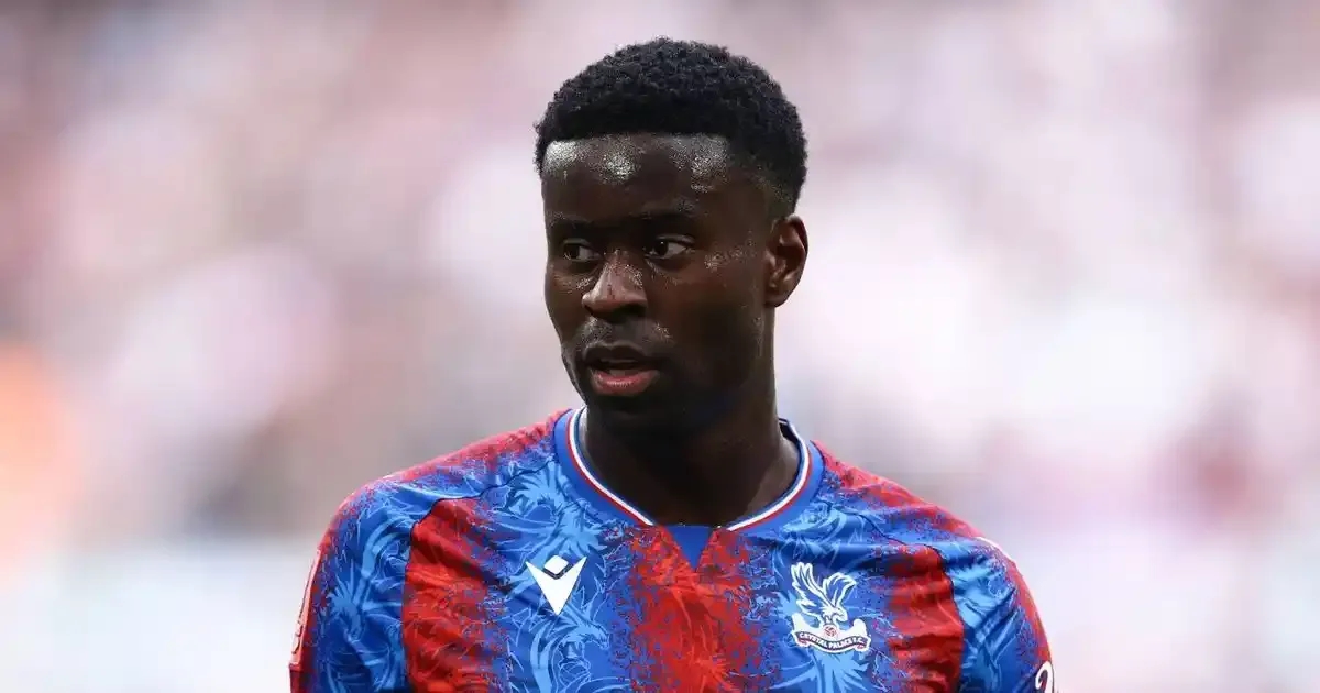 Marc Guehi: Crystal Palace chuẩn bị bán trung vệ đắt giá giữa sự theo đuổi quyết liệt của các ông lớn Premier League