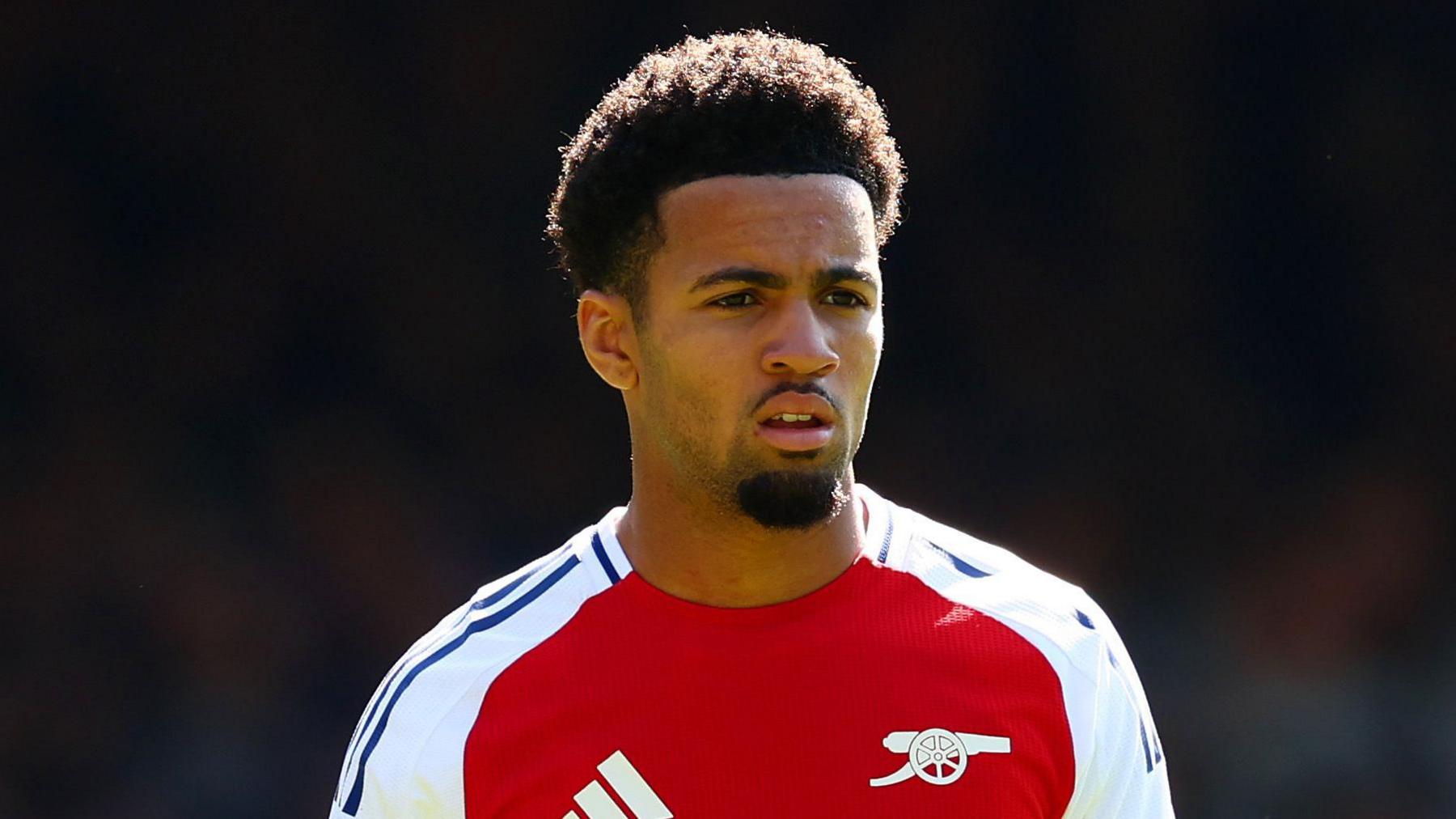 Tương lai bất định của Ethan Nwaneri: Thử thách lớn cho HLV Mikel Arteta và Arsenal