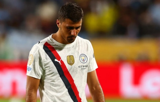 Rodri gặp vấn đề thể lực, nỗi lo lớn cho Man City trước thềm mùa giải mới