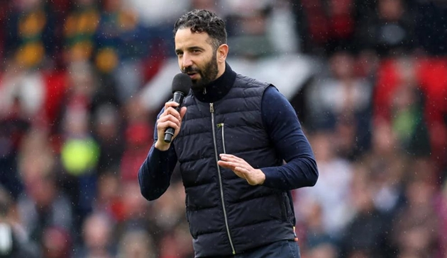 Thử thách lớn cho HLV Amorim và INEOS tại Manchester United: Kế hoạch tái thiết gặp bế tắc