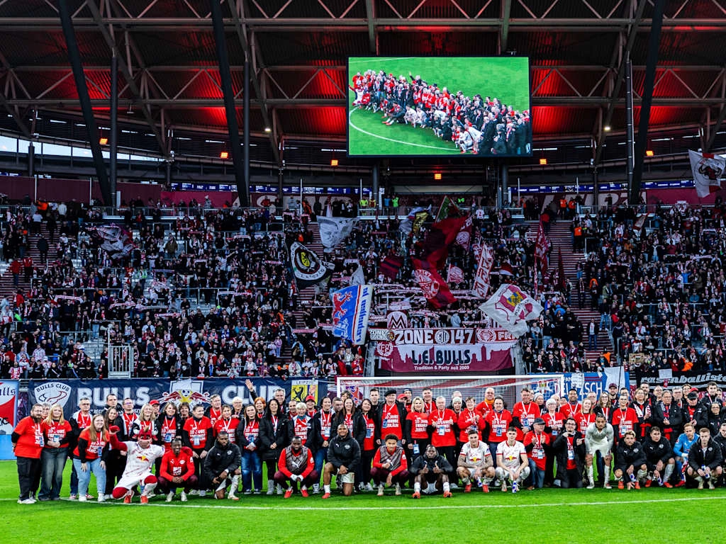 Red Bull Arena: Huyền thoại bóng đá Đông Đức hồi sinh